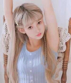 平时佛系，遇事却极其果断的星座女